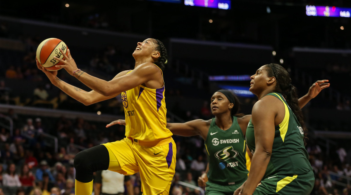 wnba-charter-flights-playoffs.jpg